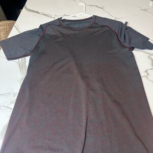 lululemon athletica Gray and Red Short Sleeve Tee